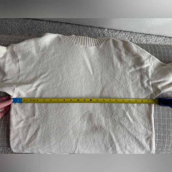 JCrew Collection Turtleneck Cashmere Blend Sweater - Picture 8 of 8